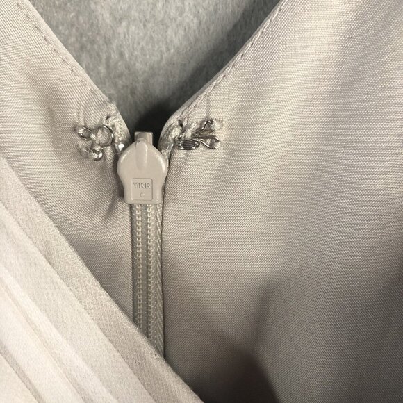 Vivian Diamond Formal Dress Womens 18 Gray Maxi Wedding Ruched Event Occasion - Picture 5 of 16